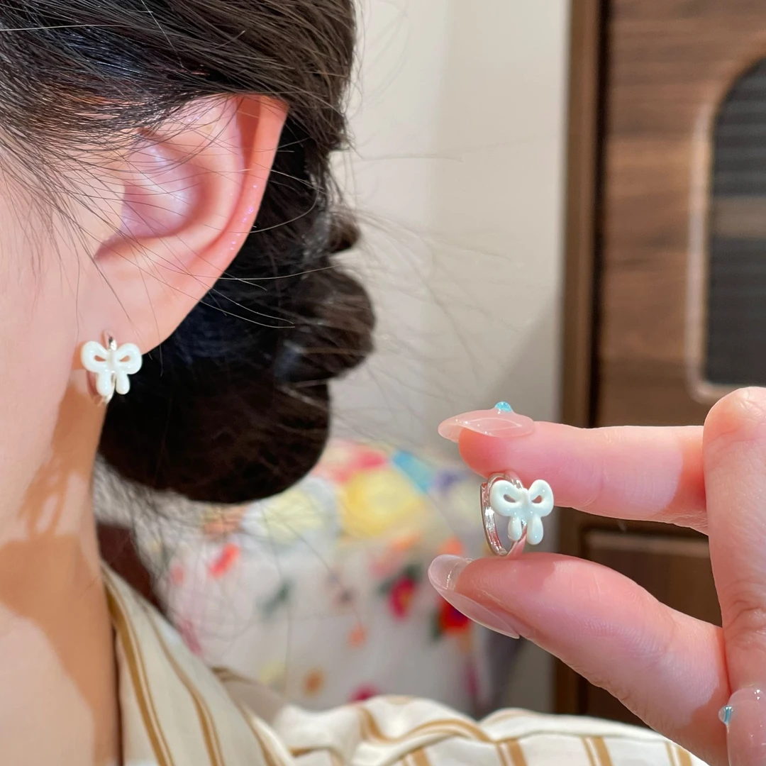 法式蝴蝶结优雅气质耳扣精致时尚轻奢甜美耳饰R2392