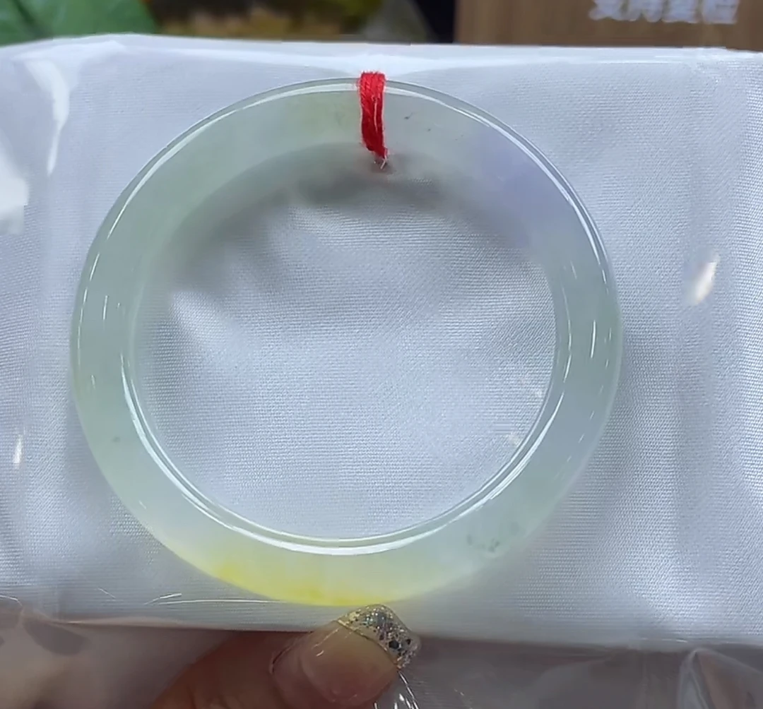 （强推款）50-51圈冰三彩圆条翡翠手镯