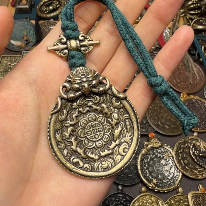 藏传文玩九宫如图