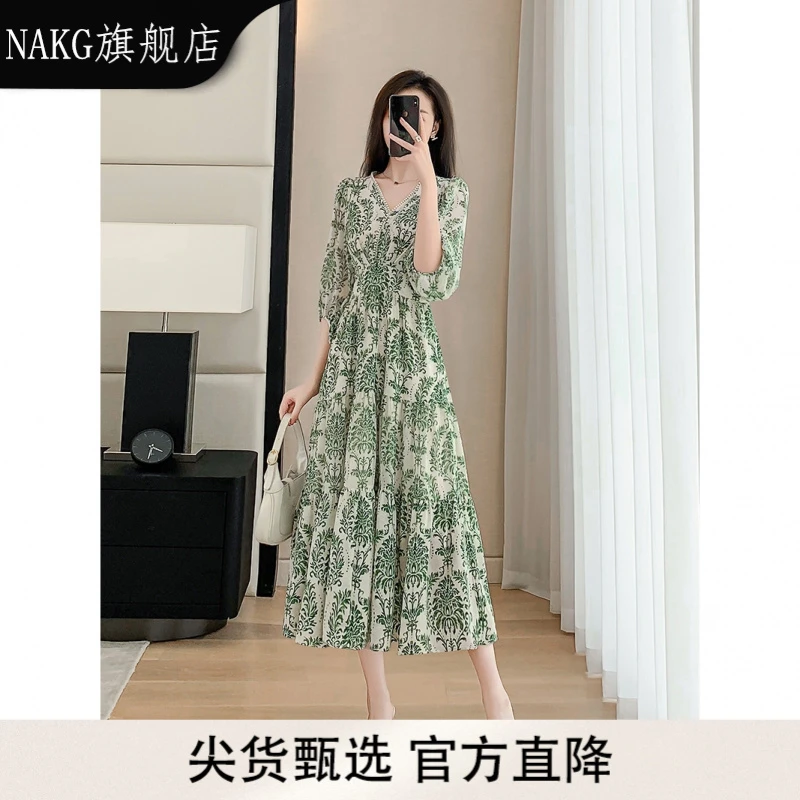 NAKG中袖雪纺碎花连衣裙女夏季2025新款v领收腰气质显瘦a字裙子女