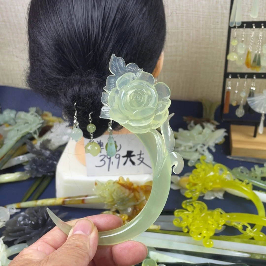 蛇纹石玉未镶嵌发饰