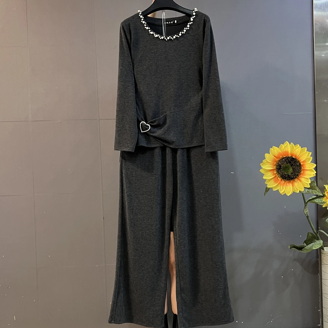 加大码圆领压褶长袖上衣搭配阔腿裤胖妹妹休闲套装