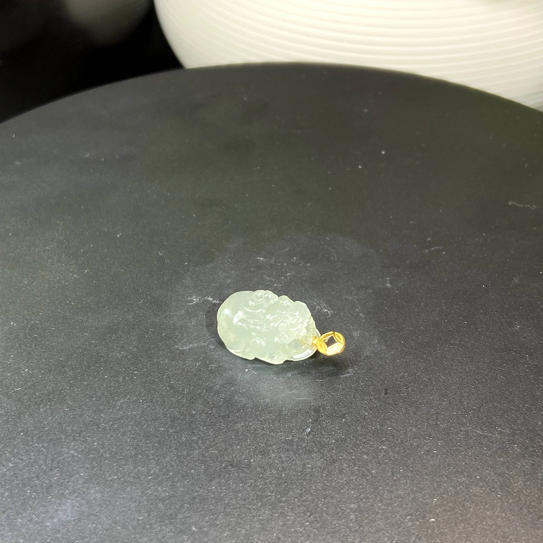 RX19天然缅甸A货翡翠金镶貔貅吊坠/098443/北京中保拍卖