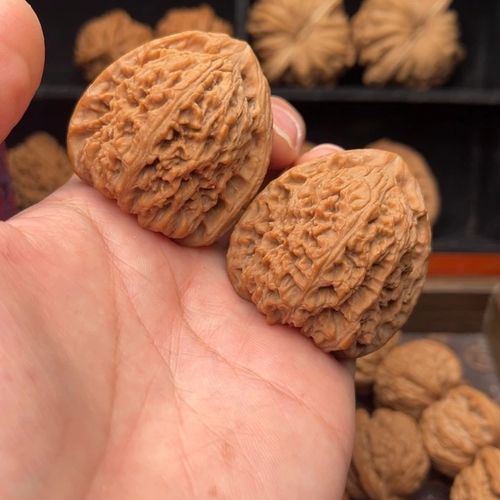 吊坠文玩核桃南疆