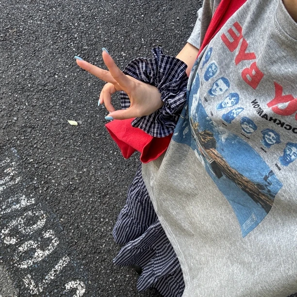 新款复古字母印花T➕韩系格子松紧腰半裙套装（配头绳）