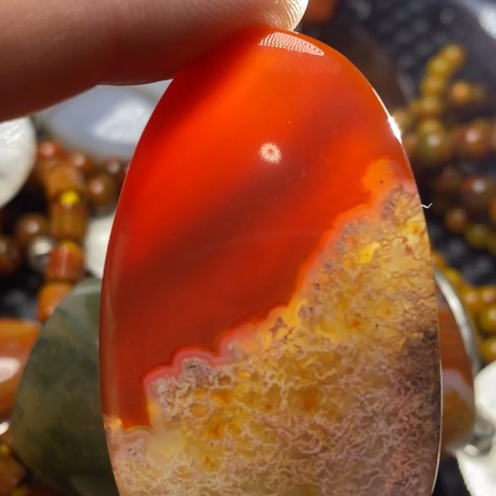 玛瑙/玉髓颈饰未镶嵌