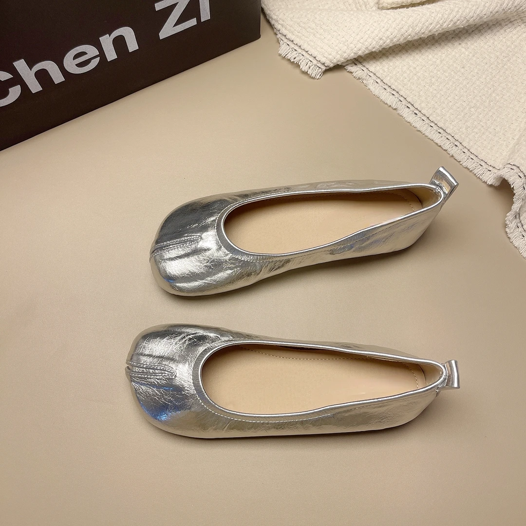 羊皮版~假分趾2025新款一脚蹬浅口平底百搭女豆豆鞋银色芭蕾舞鞋