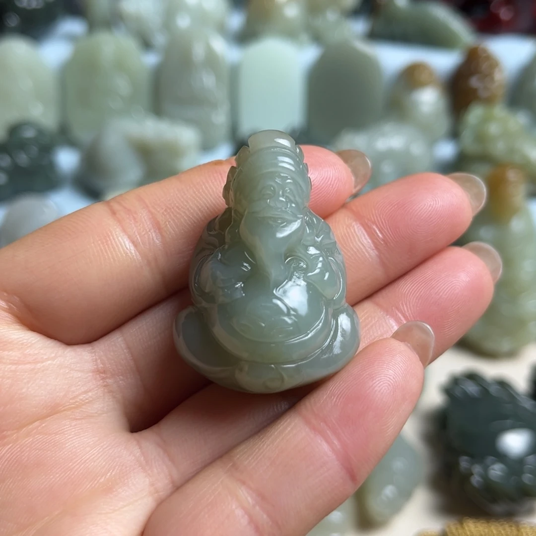 和田玉未镶嵌挂件