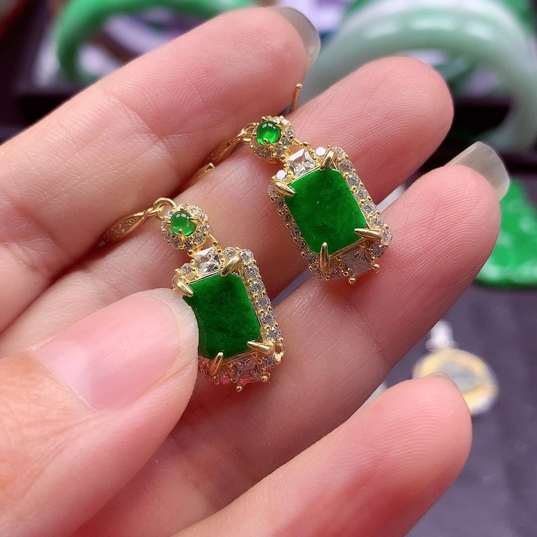 翡翠银S925镶嵌颈饰翡翠