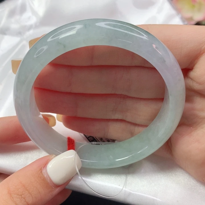 翡翠手镯未镶嵌樂**?55.5圈