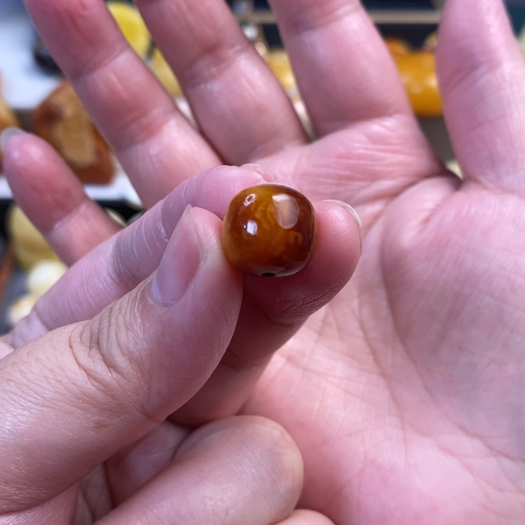 未镶嵌蜜蜡裸石沁色妖花老型单珠12.5