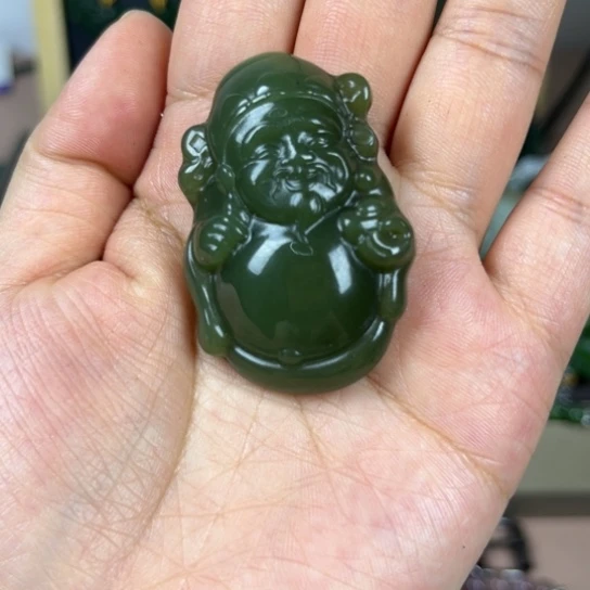 和田玉颈饰未镶嵌安****》