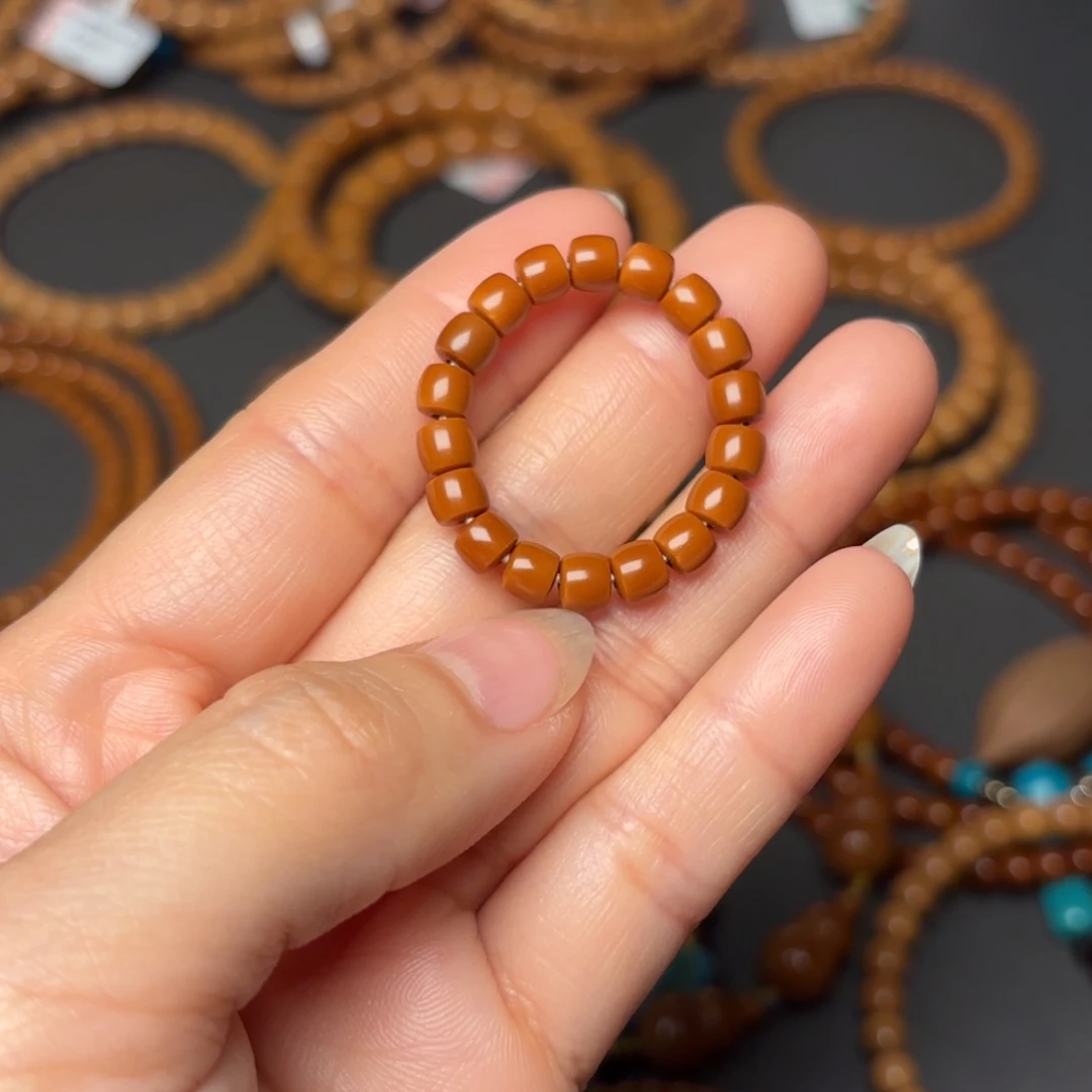 橄榄核手串陈*样橄榄核尖直切戒圈