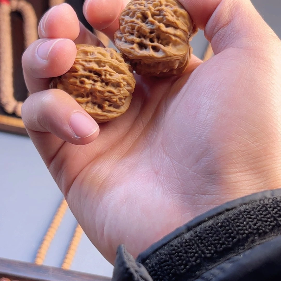 文玩核桃手串C****d原皮核桃福利