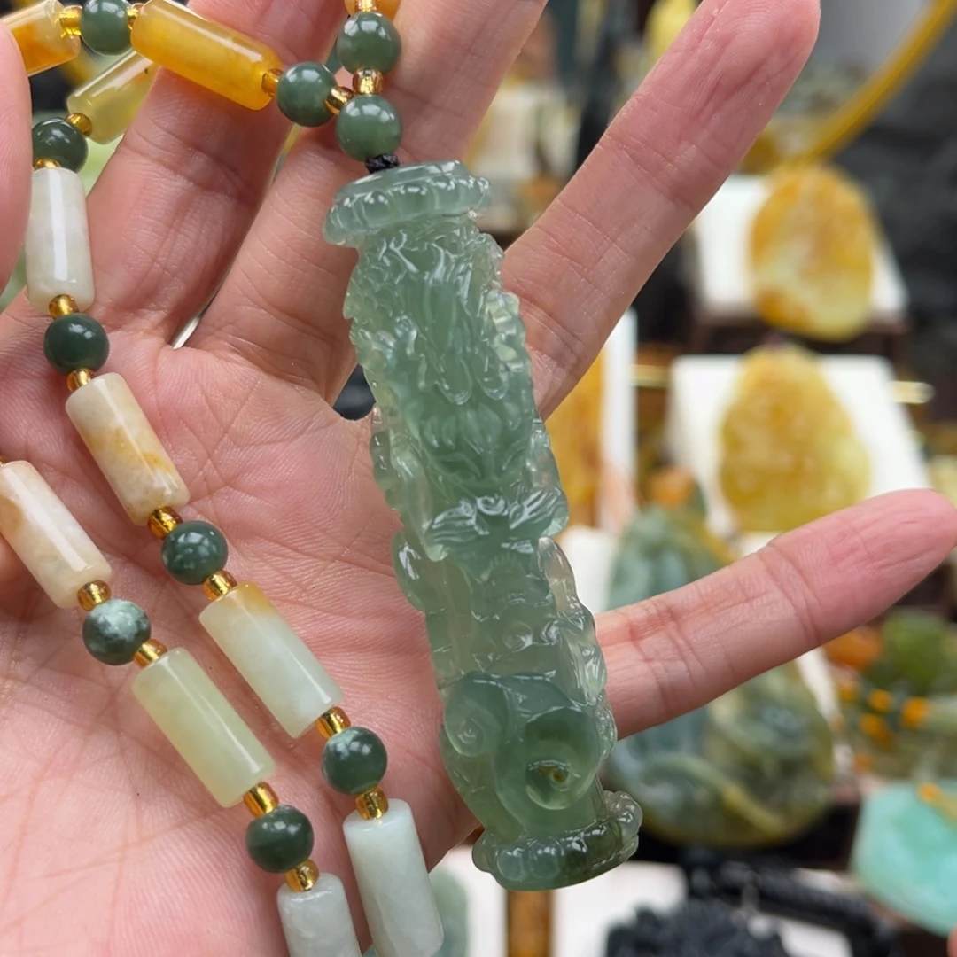 岫玉未镶嵌挂件挂件