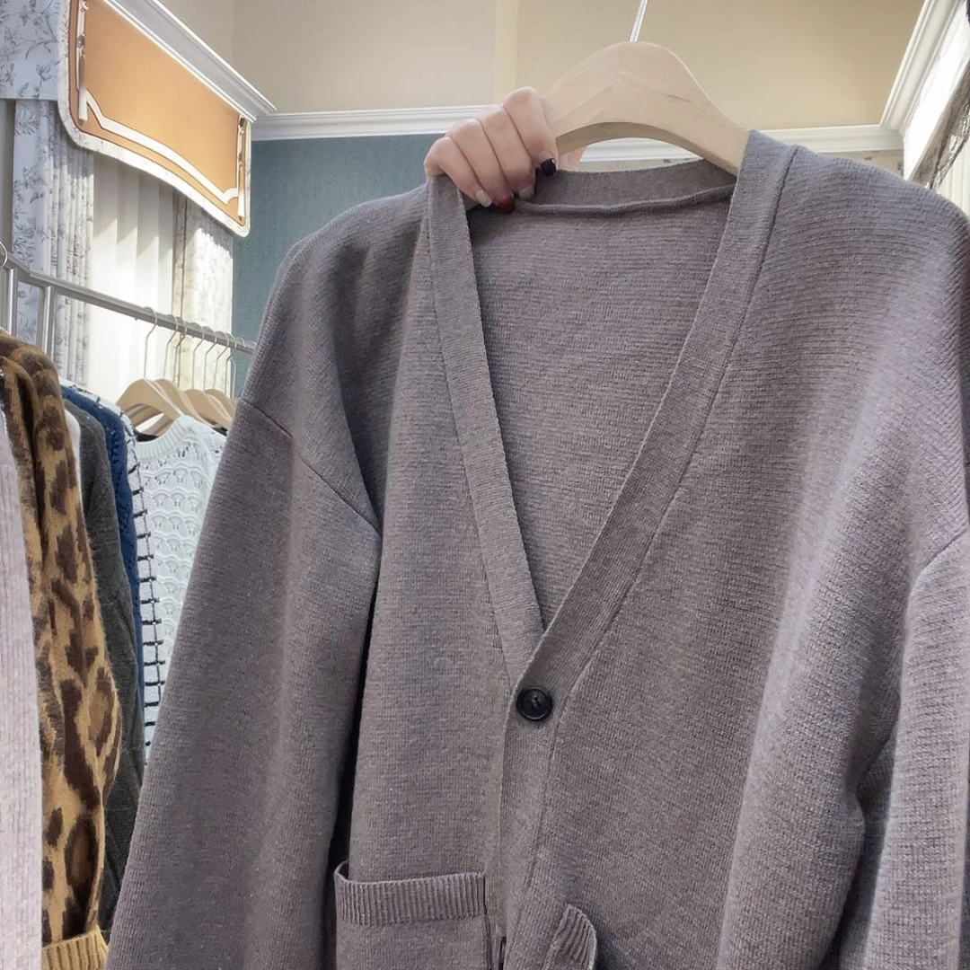 纯色修身针织开衫