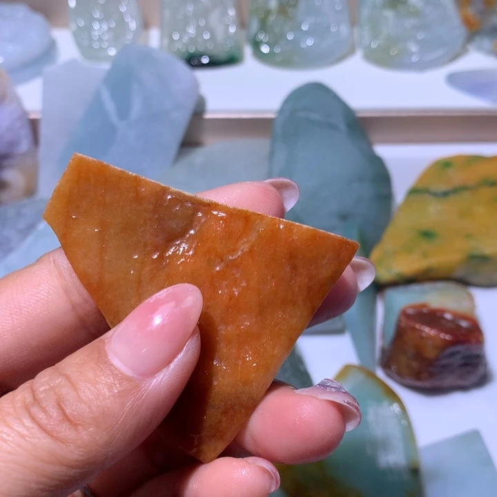 翡翠裸石翡翠边角料