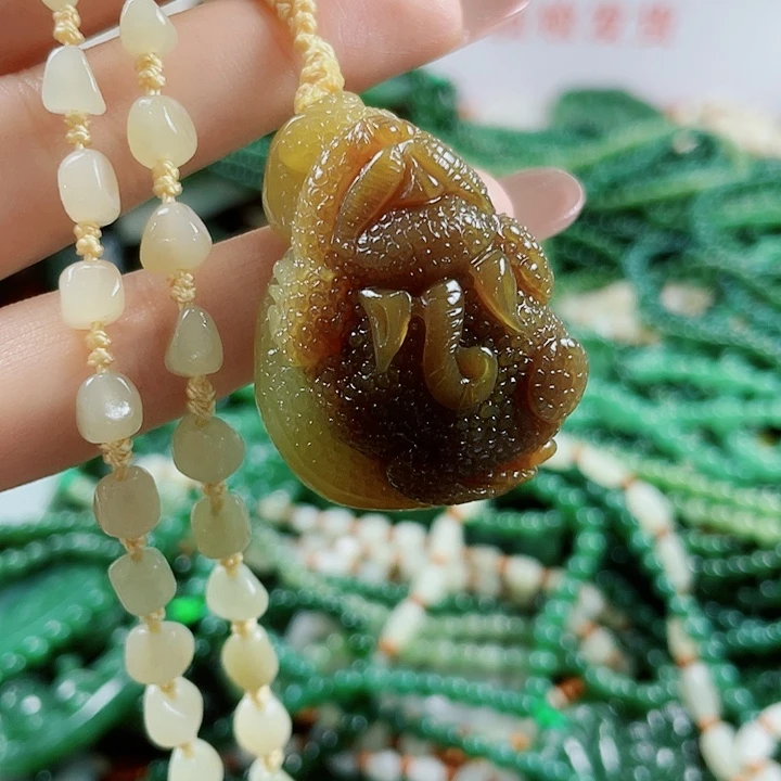未镶嵌和田玉挂件