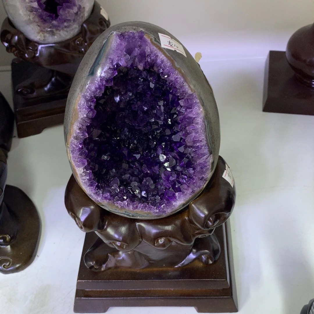 紫晶未镶嵌大型摆件（非配饰）