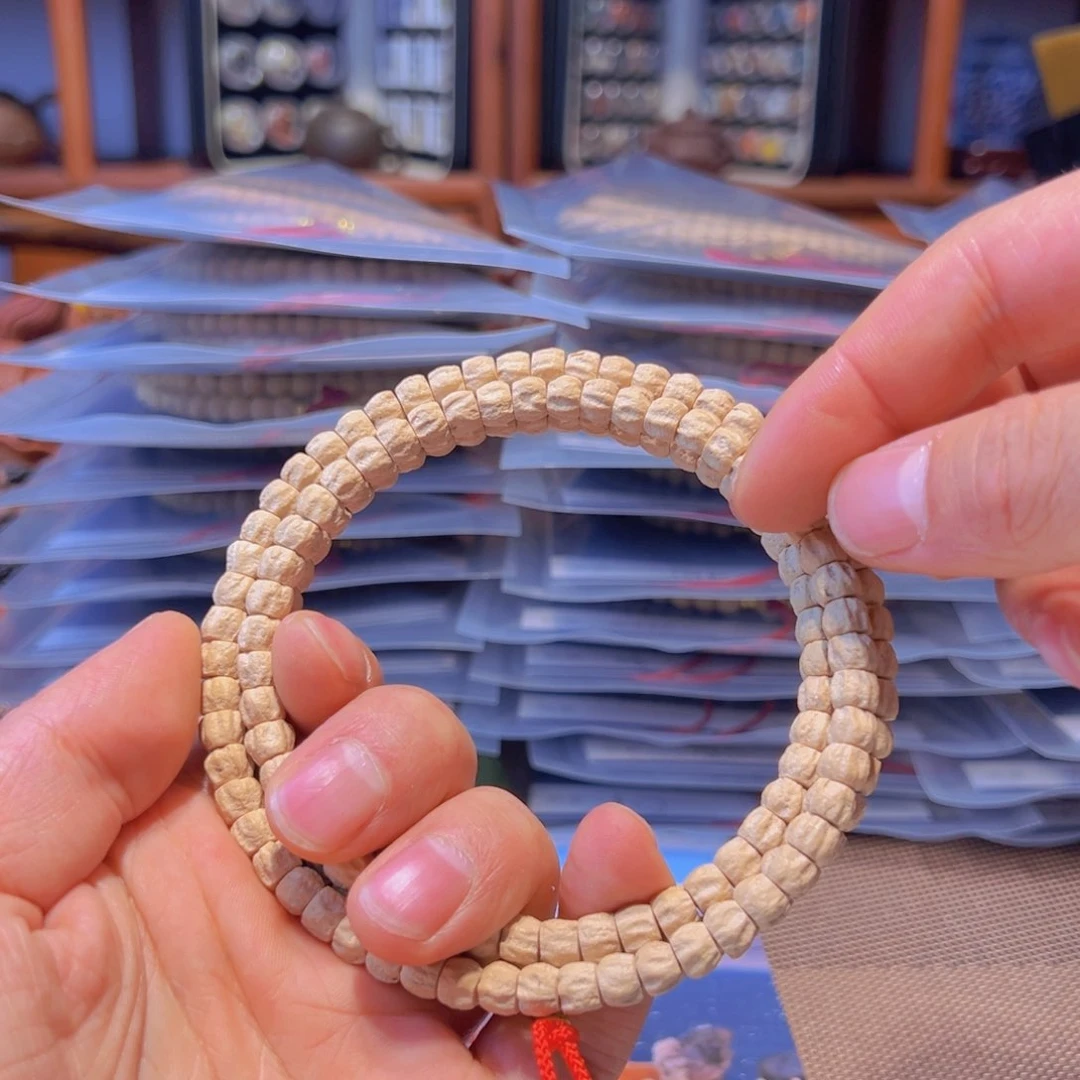 柏香籽/百香籽吊坠刘*怼