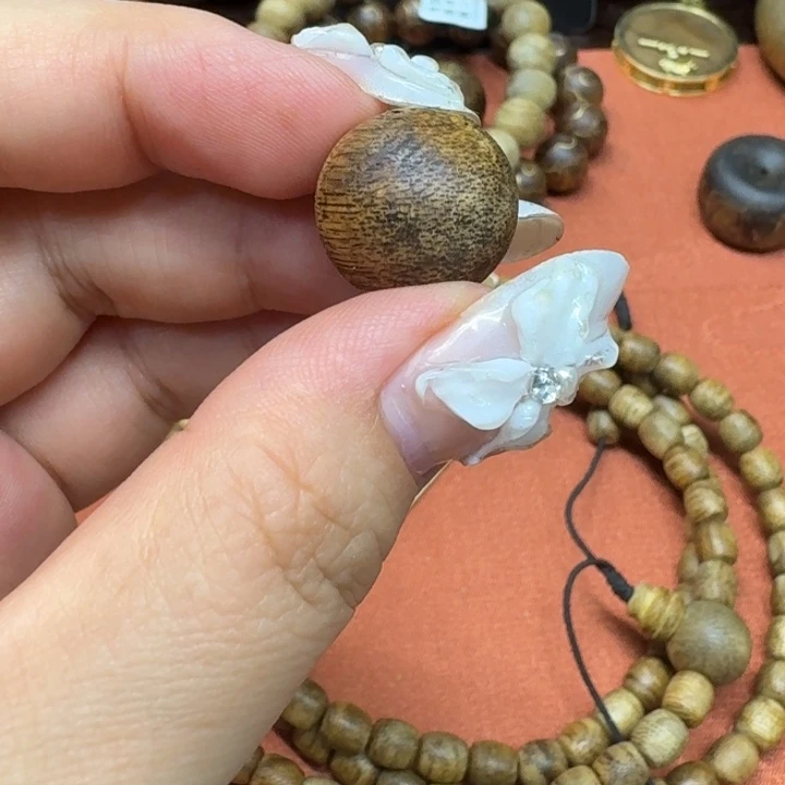 大叶紫檀（黑酸枝木类）