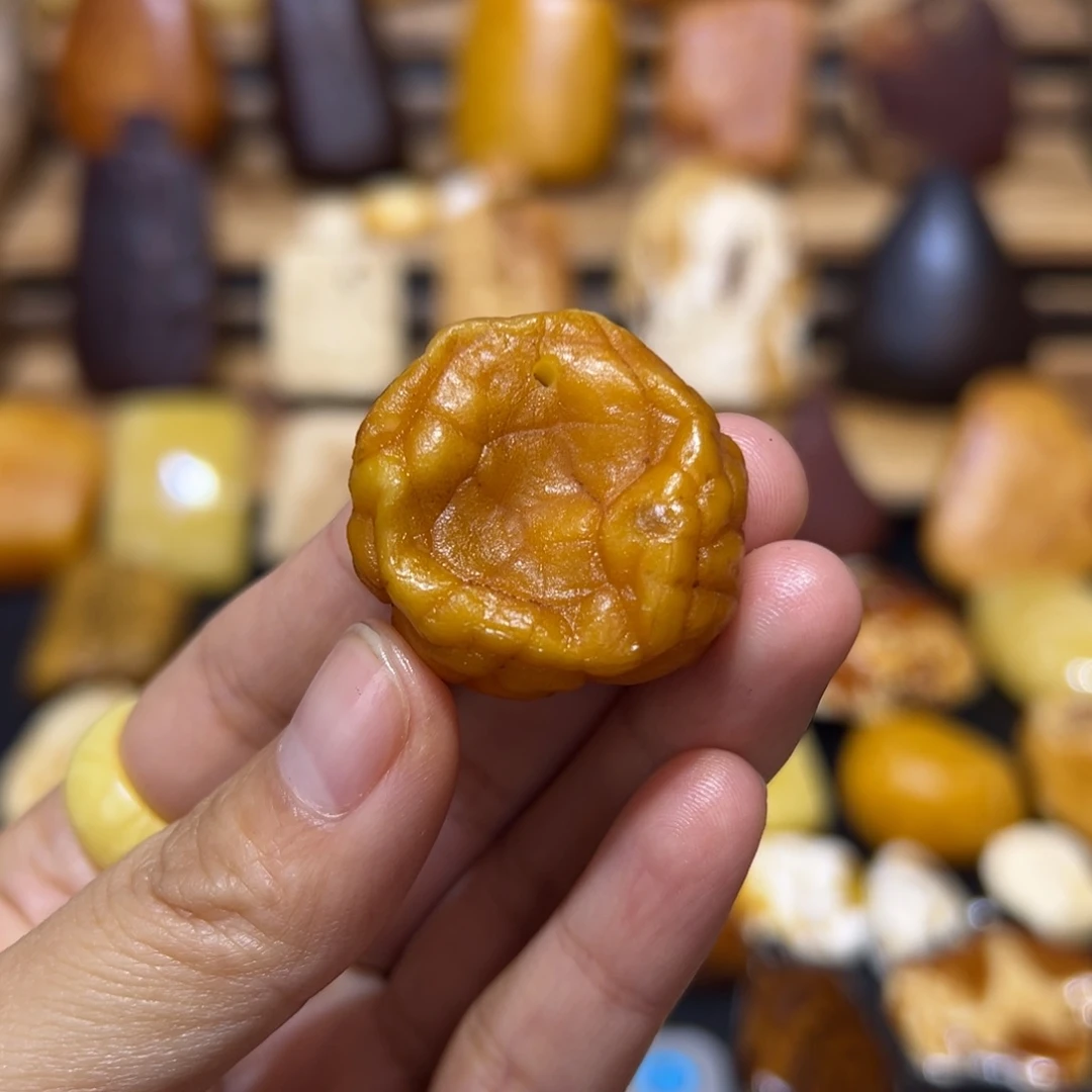 定制琥珀未镶嵌琥珀蜜蜡