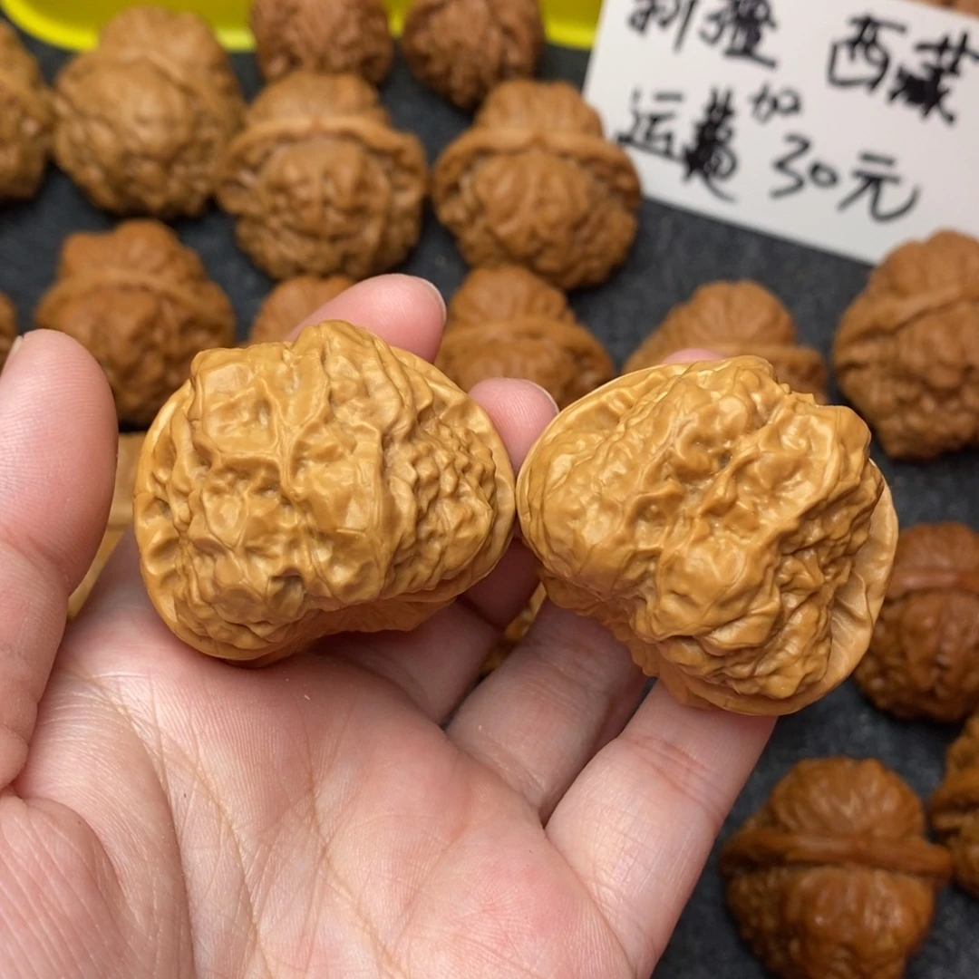 文玩核桃把件星*天蛤蟆40