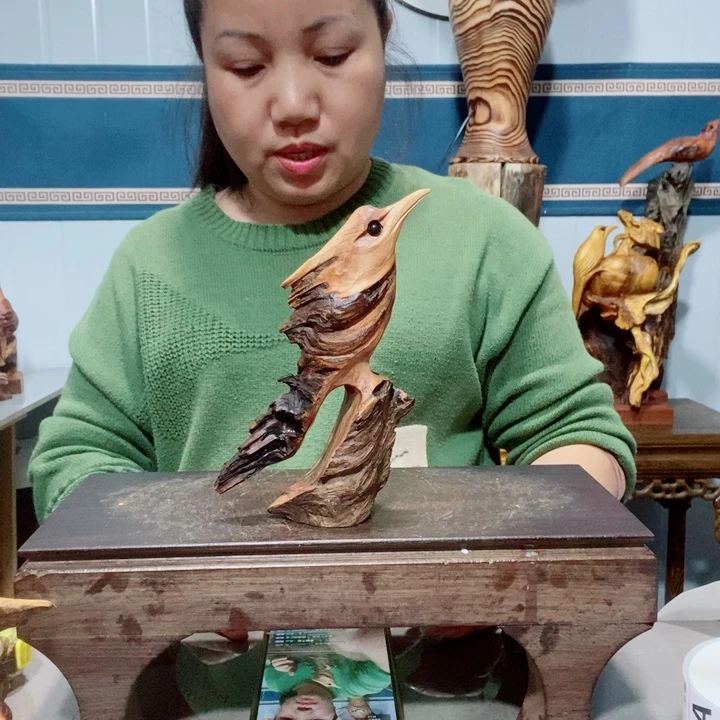 山***泉百年树的设计风格