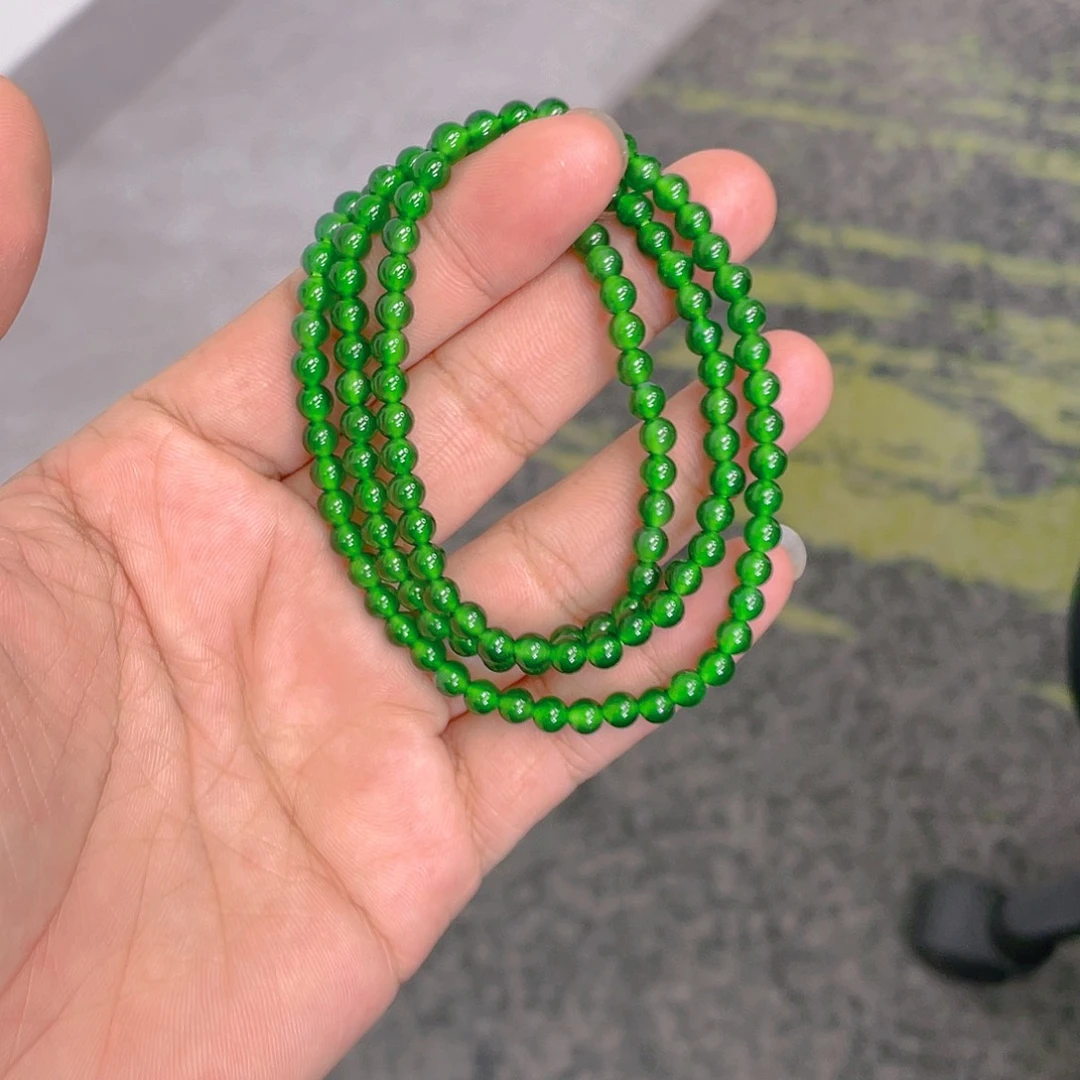 颈饰未镶嵌翡翠A货卡5