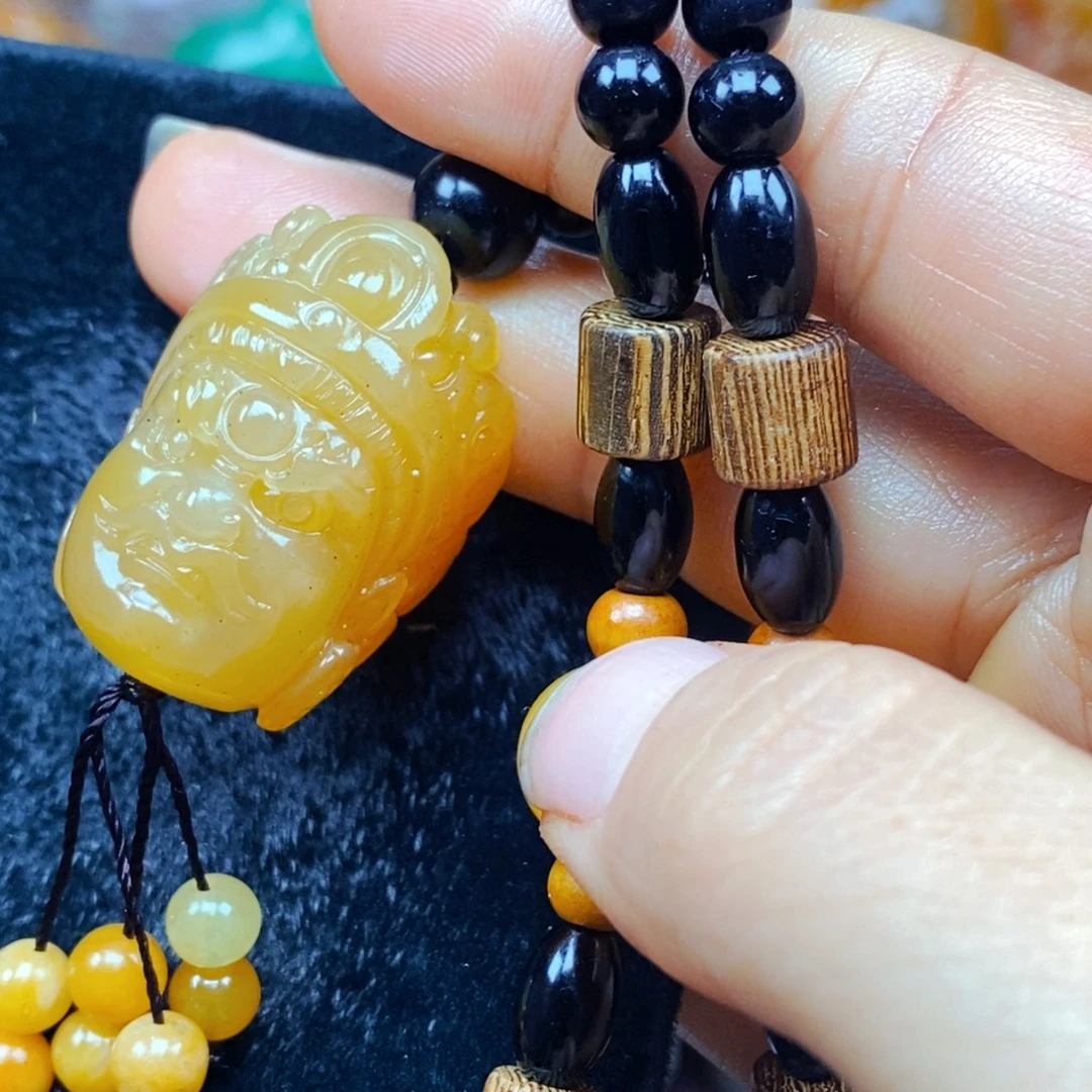 未镶嵌石英质玉（黄龙玉）吊坠(不含链)