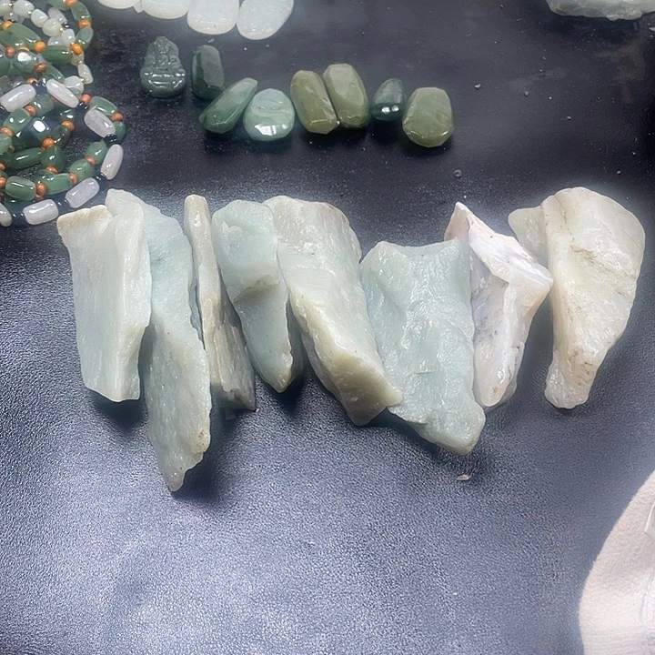 和田玉（糖玉）未镶嵌珠宝半成品