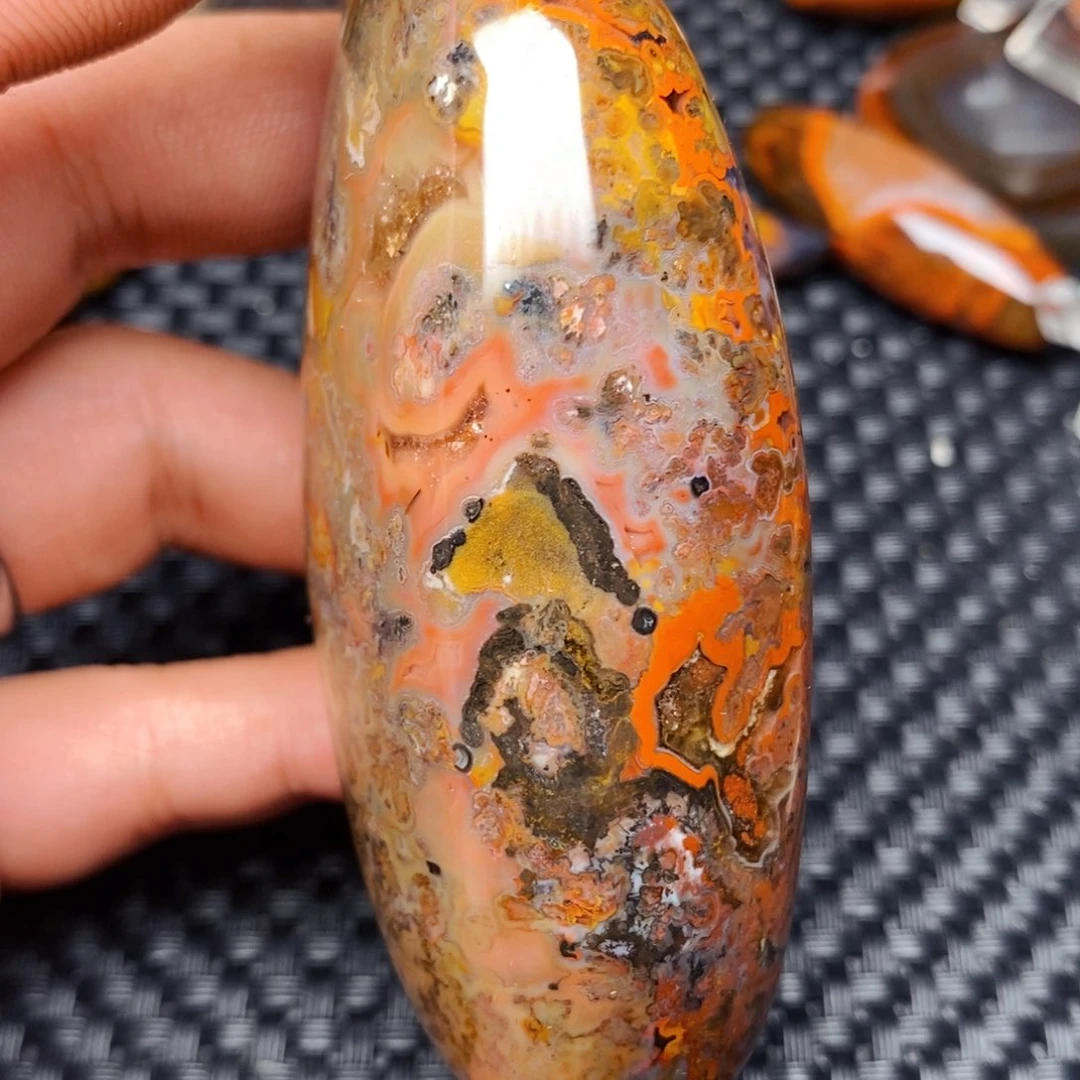 玛瑙/玉髓吊坠(不含链)未镶嵌行**止