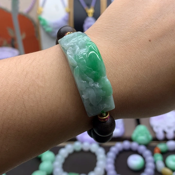 未镶嵌手链翡翠翡翠手牌