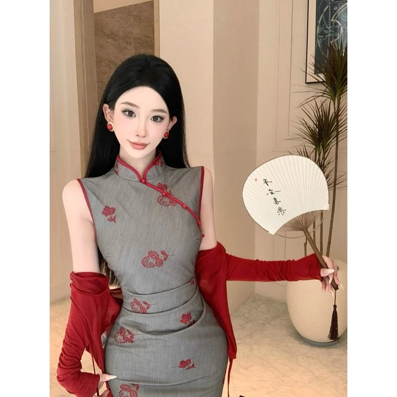 画报夫人【怀瑾】刺绣碎花改良旗袍裙女早秋修身新中式收腰连衣裙