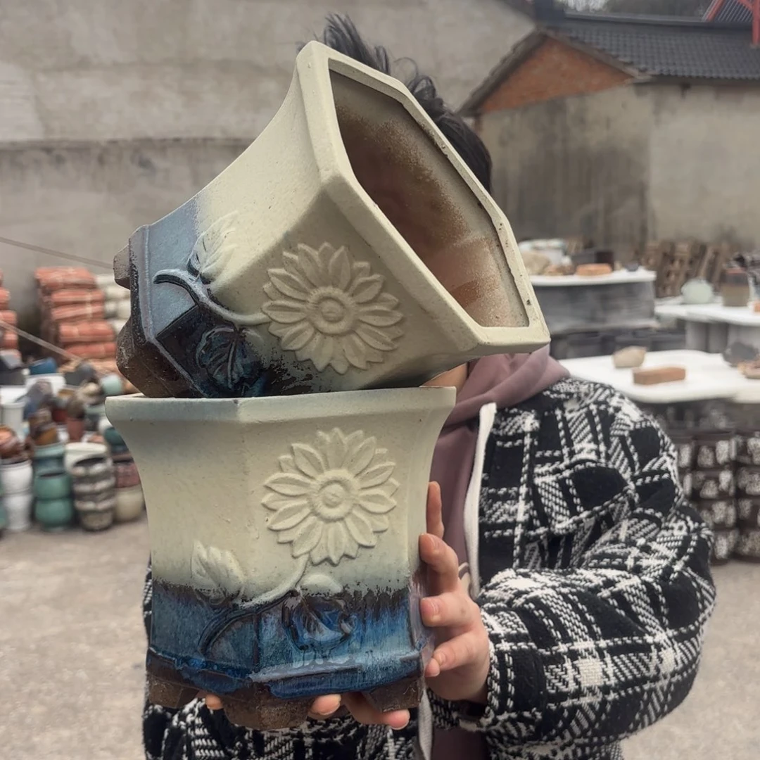 紫砂花盆口径20高度18两个大六方蓝白