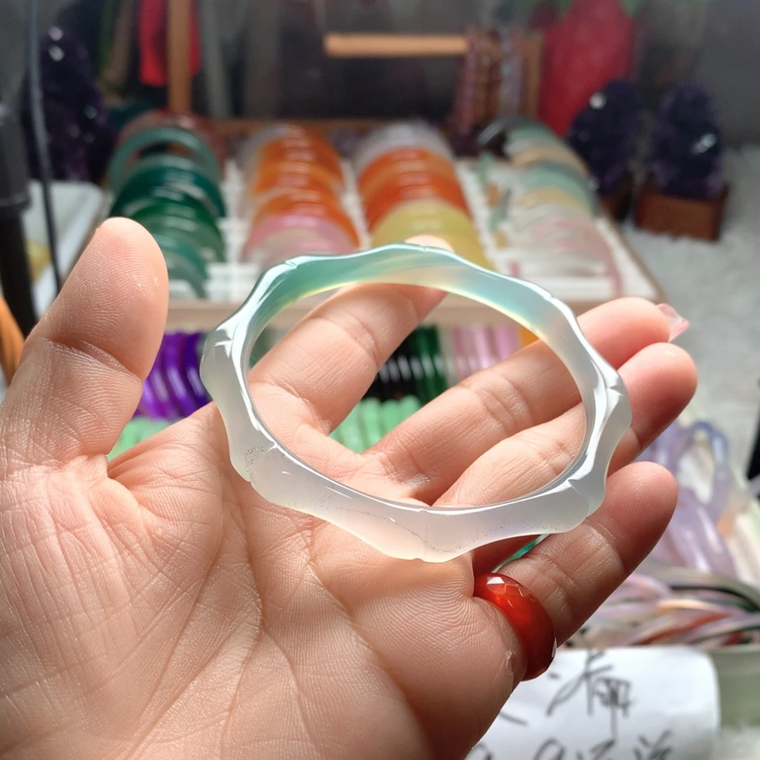 玛瑙/玉髓未镶嵌手镯