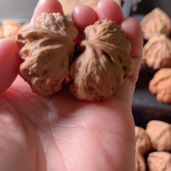 （***）吊坠文玩核桃文玩