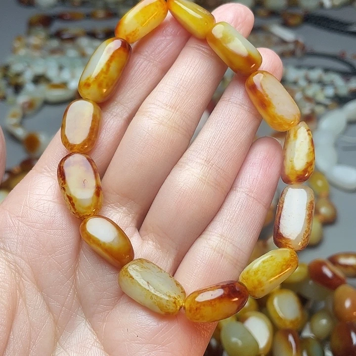 和田玉未镶嵌手链