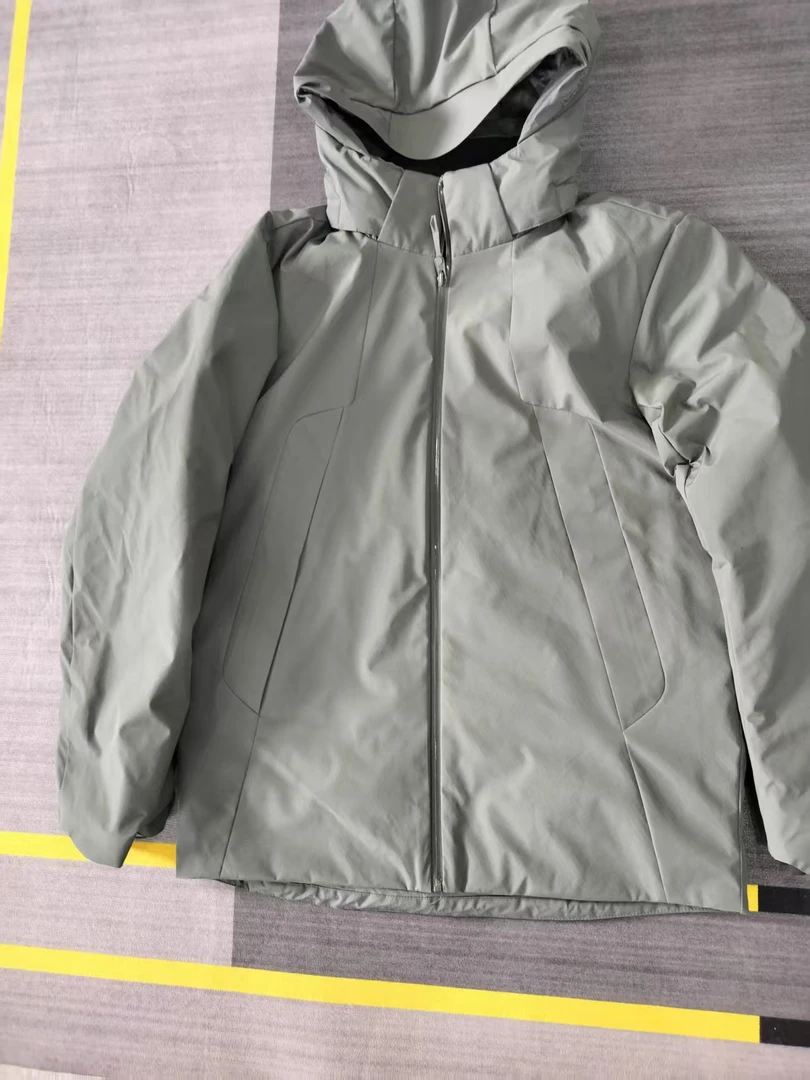 冬季新款防水冲锋羽绒衣（树）