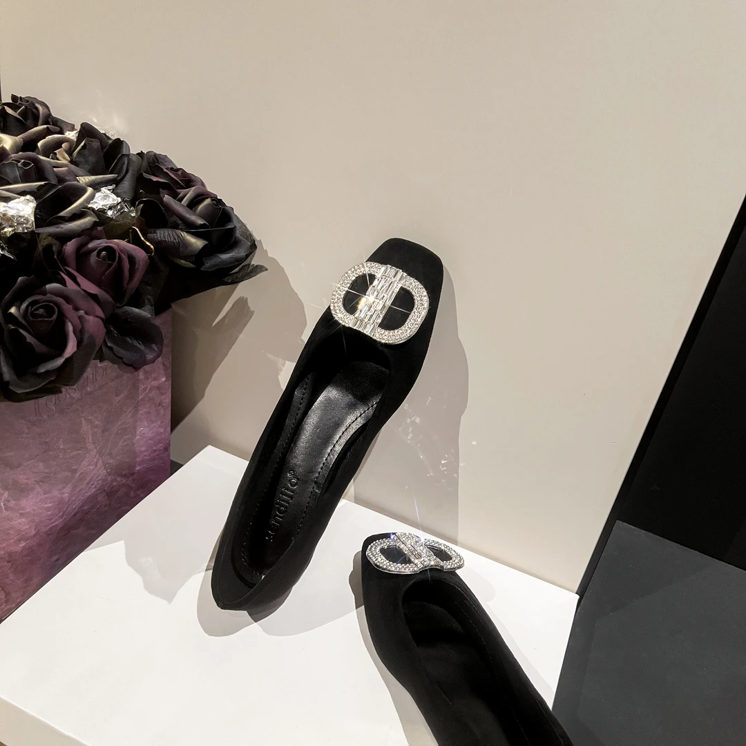 2025春秋新款单鞋方头设计耀眼时尚水钻搭配粗跟百搭软底软面通勤