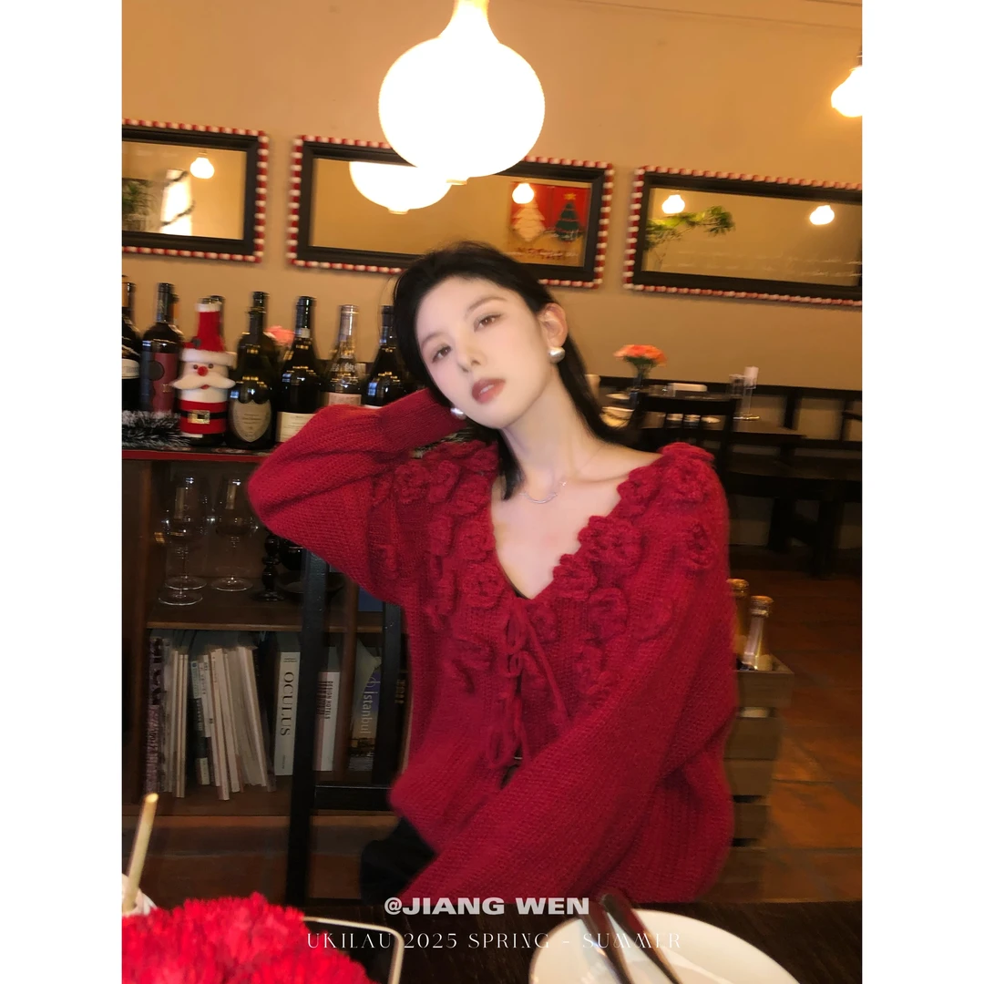 UKILAU【浓玫瑰】立体花朵v领套头毛衣宽松慵懒风短款针织衫