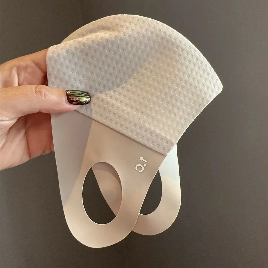 肤色简约面罩防紫外线女高颜值夏季遮阳口罩冰丝透气无痕轻便