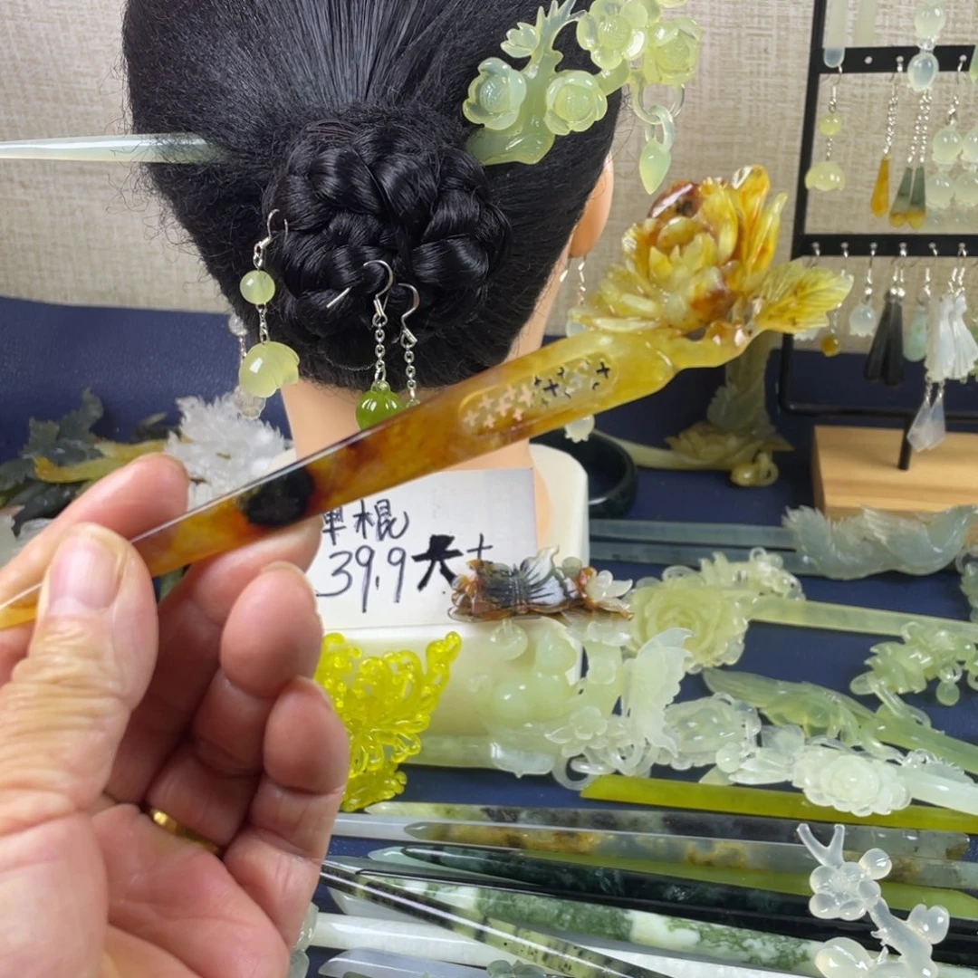 蛇纹石玉未镶嵌发饰
