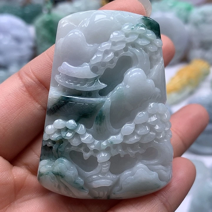 翡翠未镶嵌颈饰山水两面工艺卡厚12+