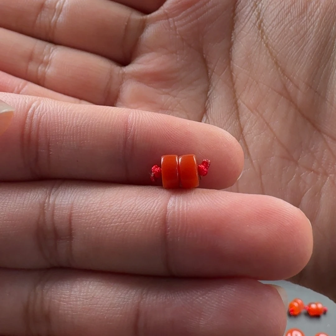 南红玛瑙未镶嵌隔片6mm一对