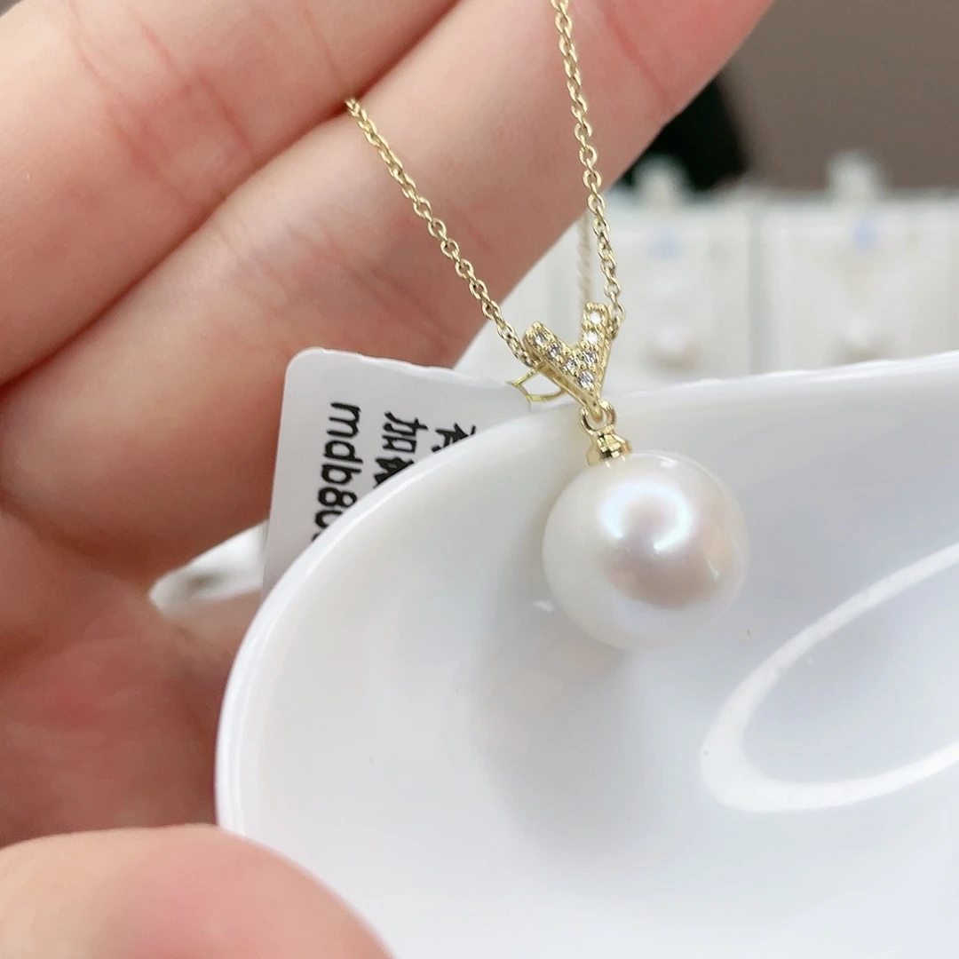 淡水珍珠吊坠(赠链)未镶嵌