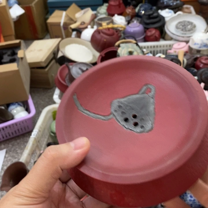 陶瓷艺术品及陶瓷壶