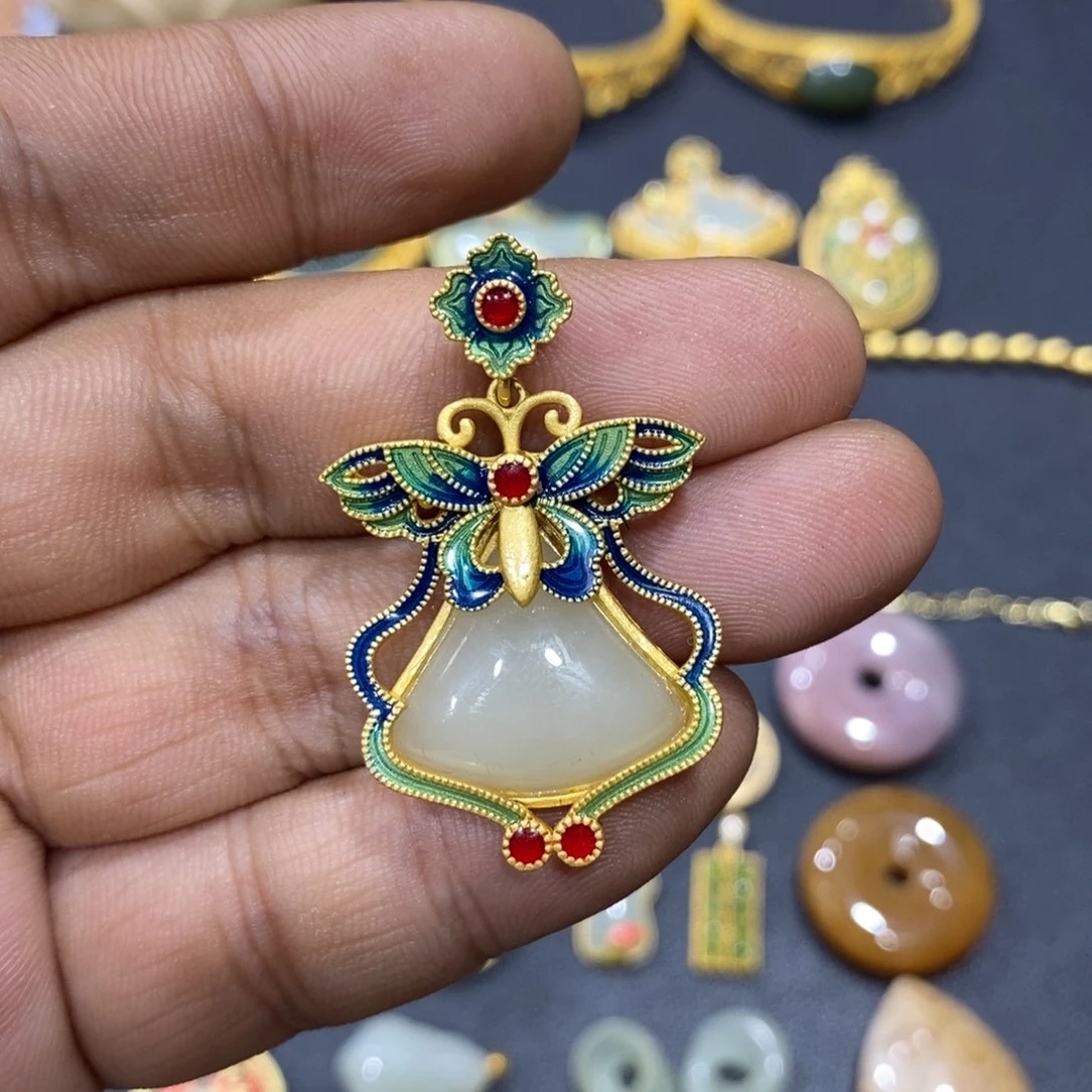 和田玉颈饰银S925镀金镶嵌