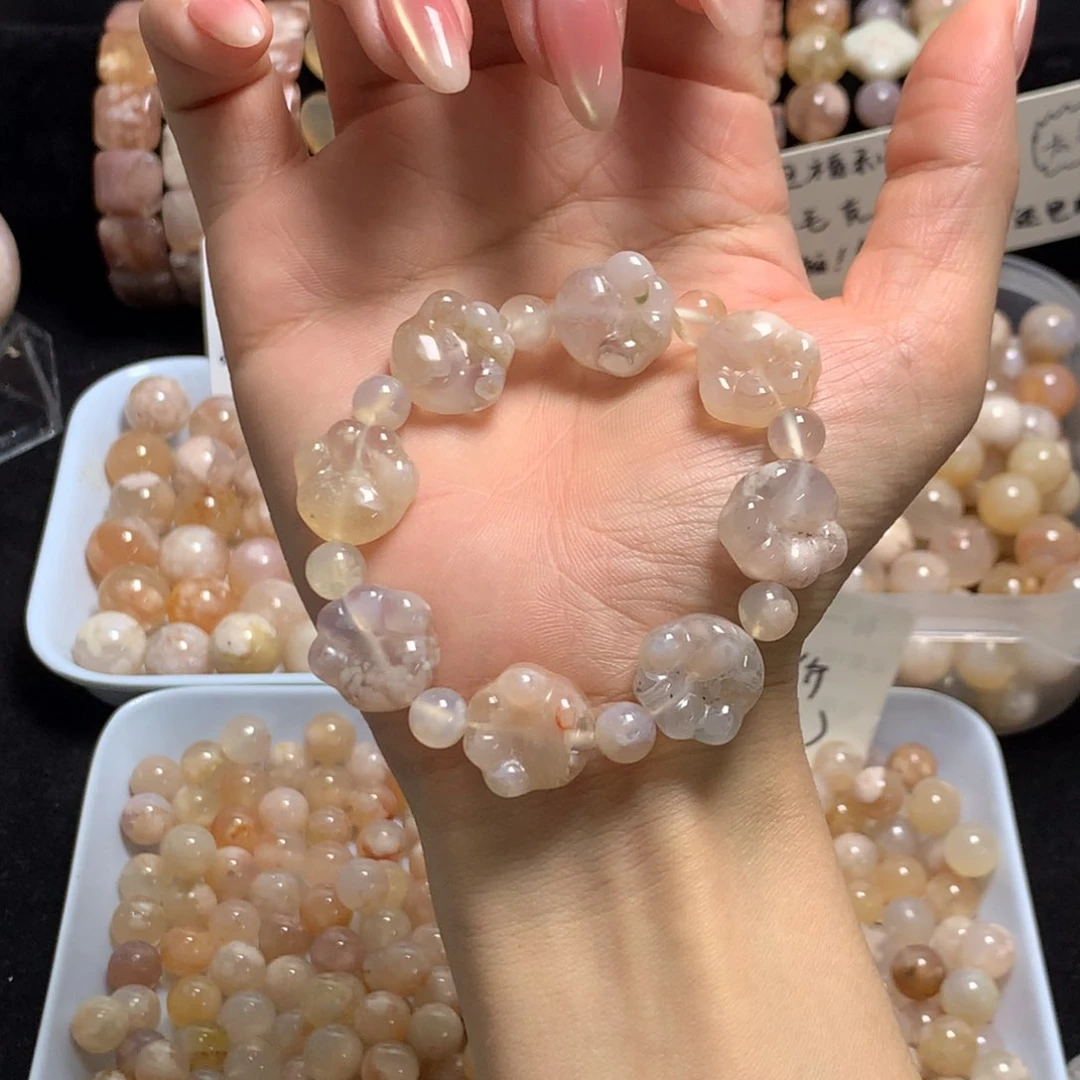未镶嵌玛瑙/玉髓珠宝奇石冰透猫爪手串