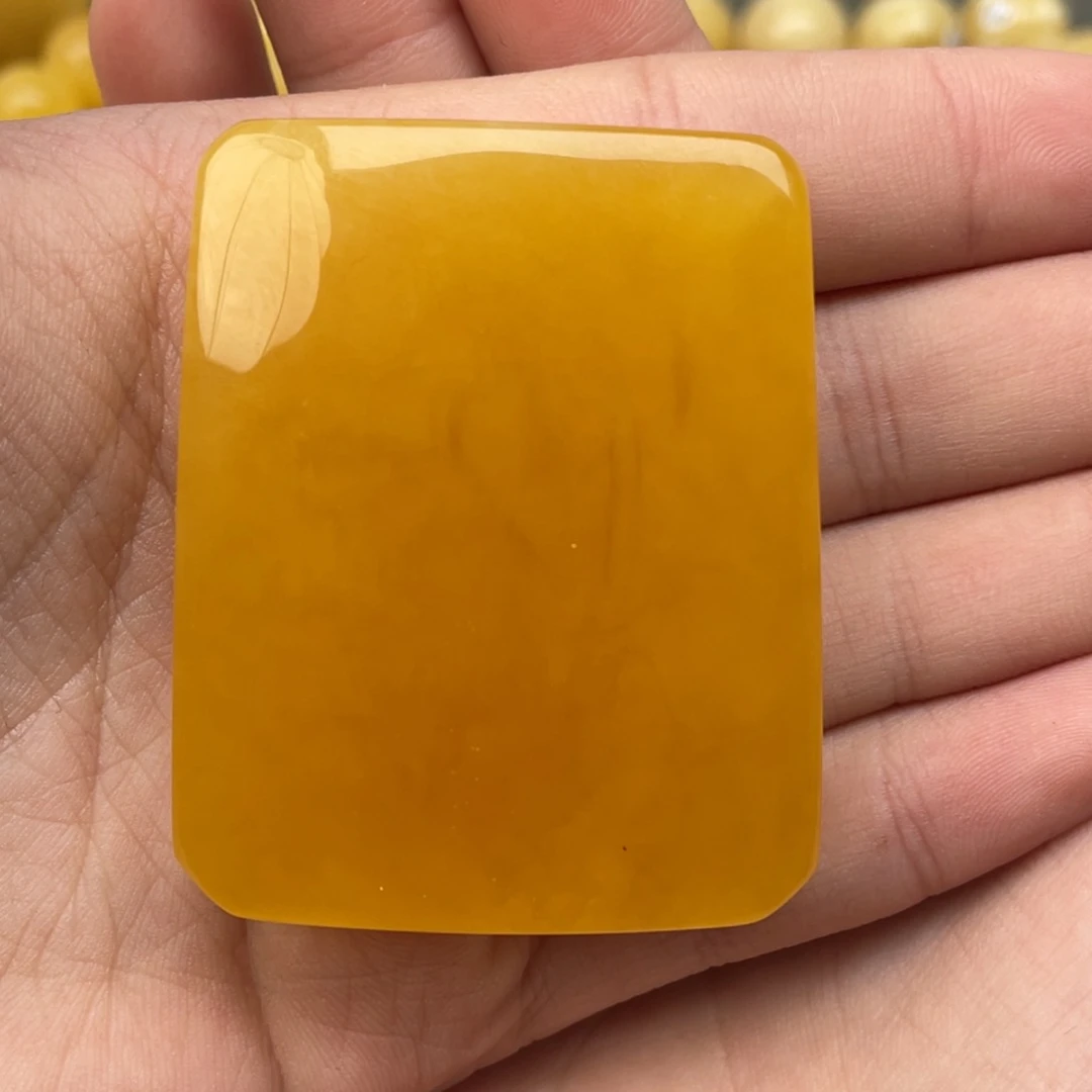 琥珀裸石未镶嵌蜜蜡